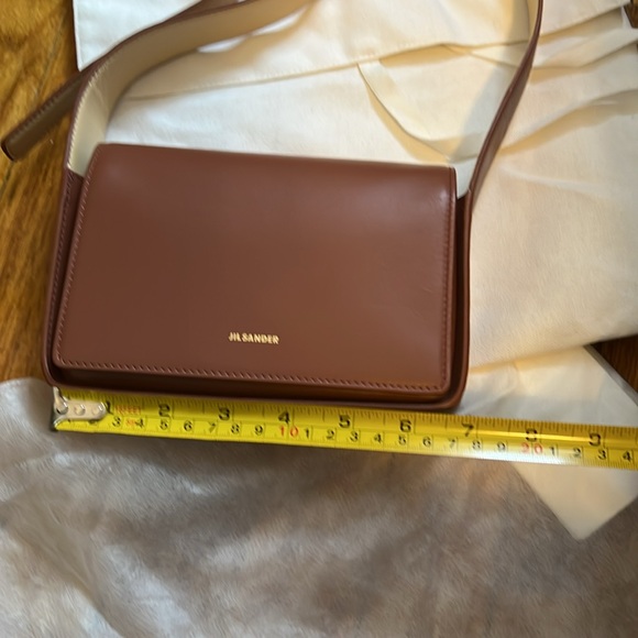 Jil sander shoulder bag in like new condition- comes with dustbag - Picture 5 of 11